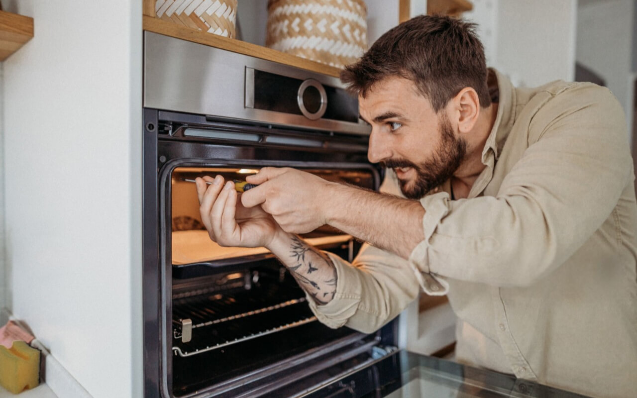 Oven Repair Vancouver